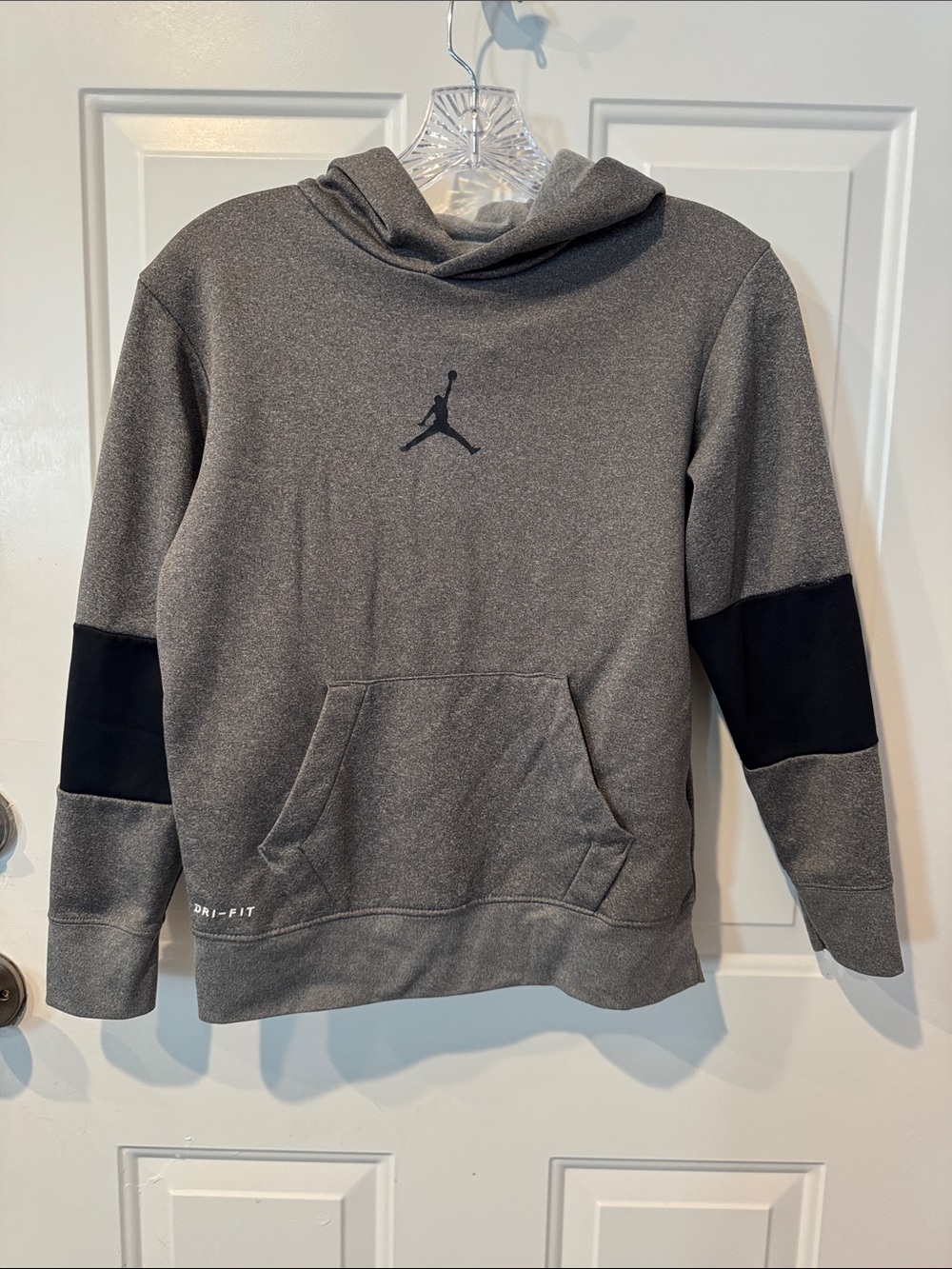 Jordan Boys M Gray and Black Dri-Fit Pullover Hoodie